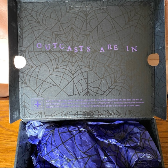 Dr Martens Wednesday Jadon Platform Black Spiderweb women’s size 7, men’s 8 NEW - Picture 9 of 10